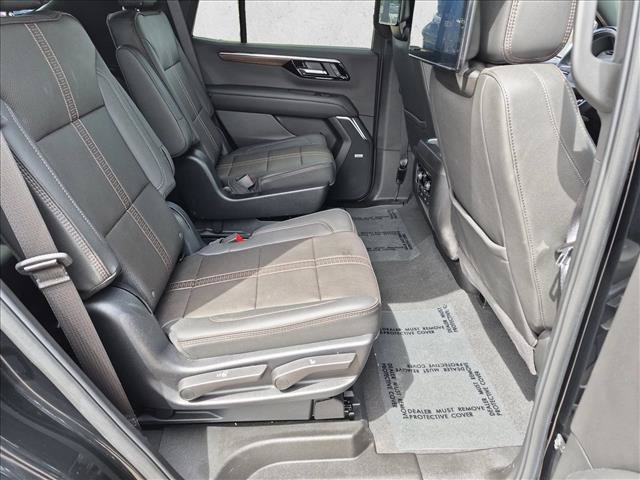 Used 2025 Chevrolet Tahoe High Country AWD/4WD image 30