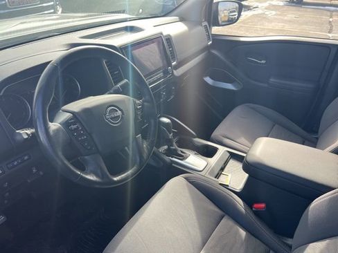 Used 2022 Nissan Frontier SV image 7