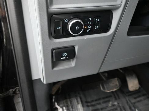 Used 2024 Ford F150 XLT AWD/4WD image 28