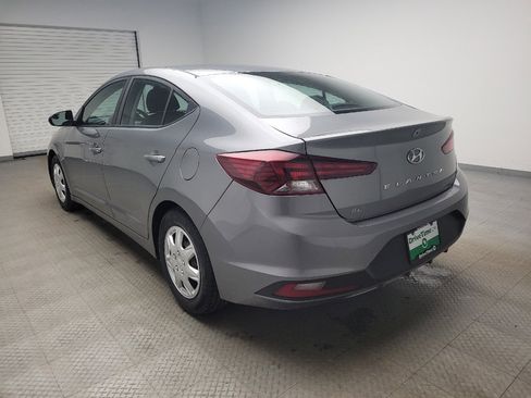 Used 2019 Hyundai Elantra SE w/ Cargo Package FWD image 5