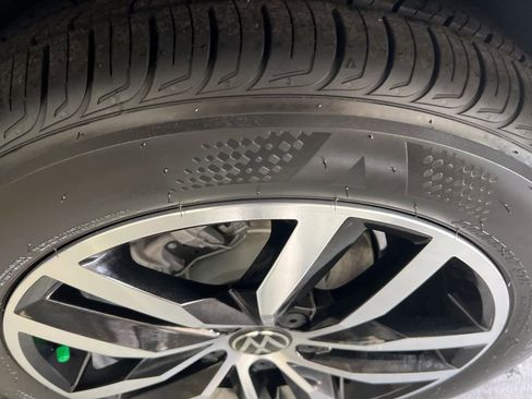 New 2025 Volkswagen Jetta SE image 26