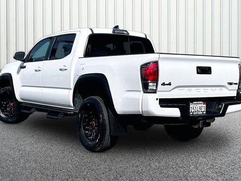 Used 2017 Toyota Tacoma TRD Pro image 22