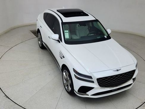 Used 2025 Genesis GV80 3.5T e-SC image 81