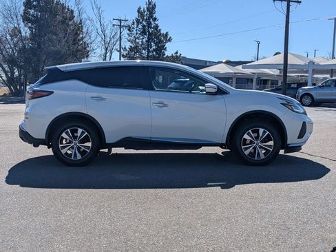 Used 2019 Nissan Murano S image 4