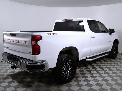Used 2020 Chevrolet Silverado 1500 LT w/ Texas Edition AWD/4WD image 7