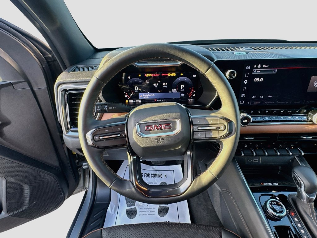 Used 2026 GMC Canyon AT4 w/ Technology Plus Package AWD/4WD image 11