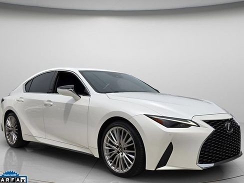 Used 2023 Lexus IS 300 w/ Premium Package RWD image 10