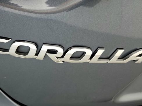 Used 2024 Toyota Corolla LE FWD image 13