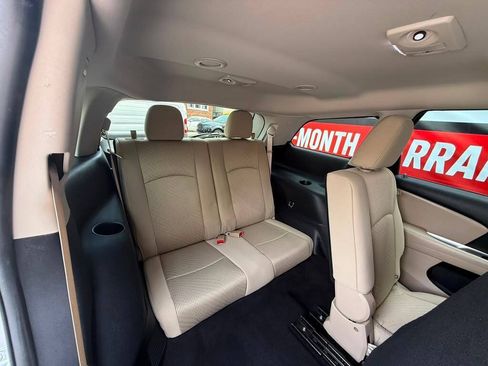Used 2013 Dodge Journey SXT w/ Flexible Seating Group FWD image 10