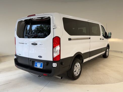 Used 2024 Ford Transit 350 XLT image 9
