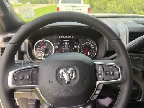Used 2025 RAM 2500 Tradesman w/ Safety Group AWD/4WD image 22
