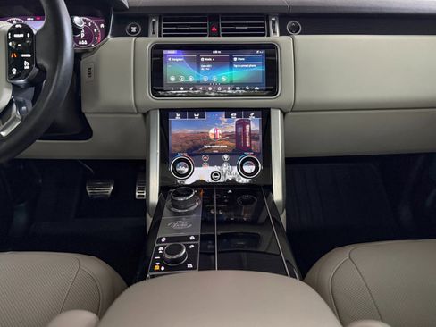 Used 2019 Land Rover Range Rover Long Wheelbase Supercharged AWD/4WD image 39