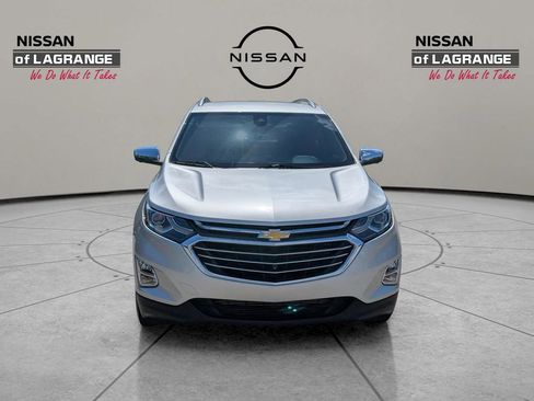Used 2019 Chevrolet Equinox Premier FWD image 2