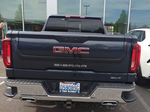 Used 2021 GMC Sierra 1500 SLT w/ SLT Premium Package AWD/4WD image 6