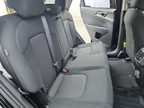 New 2026 Kia Sportage LX image 12