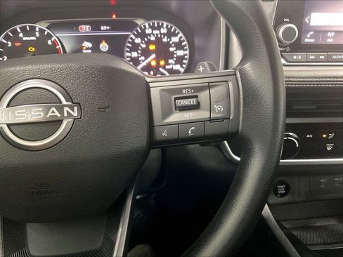 Used 2026 Nissan Rogue S AWD/4WD image 23
