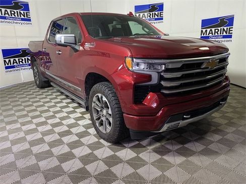 Used 2022 Chevrolet Silverado 1500 High Country w/ Z71 Off-Road Package image 1