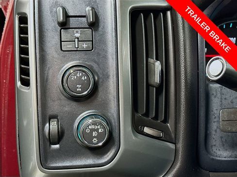 Used 2016 Chevrolet Silverado 2500 LT w/ LT Convenience Package image 11