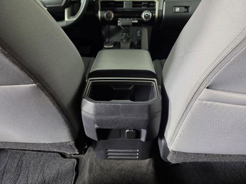 Used 2025 Toyota Tacoma TRD Off-Road image 16