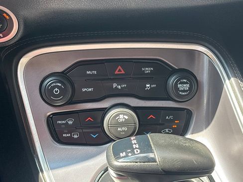 Used 2019 Dodge Challenger SXT w/ Plus Package RWD image 14