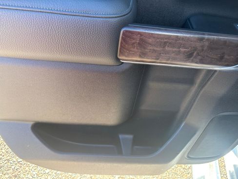 Used 2021 GMC Sierra 2500 Denali w/ Denali Ultimate Package image 31