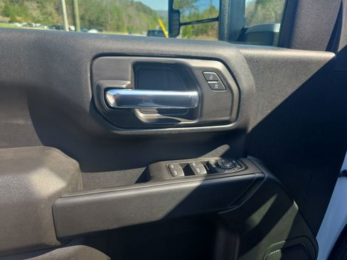 New 2026 Chevrolet Silverado 2500 W/T w/ WT Convenience Package AWD/4WD image 16