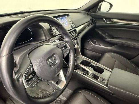 Used 2020 Honda Accord Sport image 16