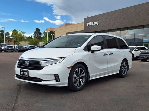 Used 2023 Honda Odyssey Touring image 7