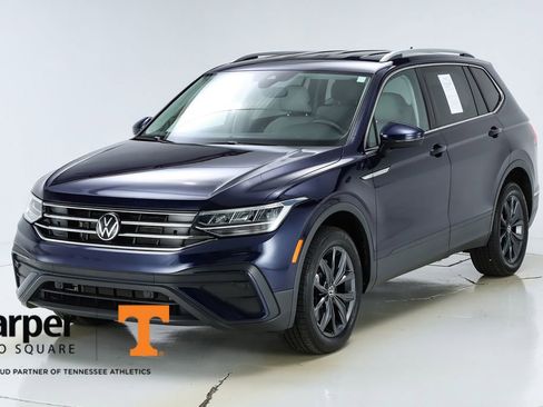 Used 2023 Volkswagen Tiguan SE image 38