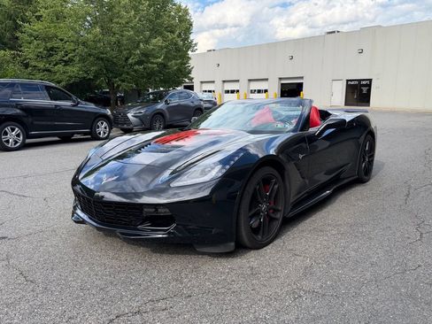 Used 2014 Chevrolet Corvette Stingray Convertible w/ 3LT Preferred Equipment Group RWD image 3