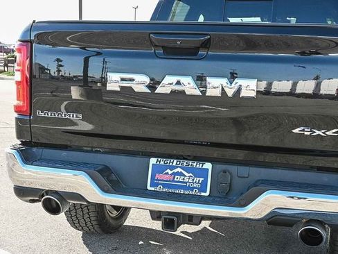 Used 2025 RAM 1500 Laramie AWD/4WD image 11