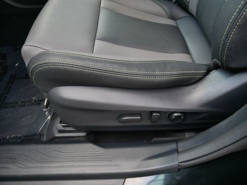 Certified 2025 Subaru Outback Onyx Edition w/ Tech Package 3 AWD/4WD image 20