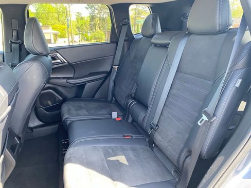 Used 2024 Mitsubishi Outlander SE AWD/4WD image 18