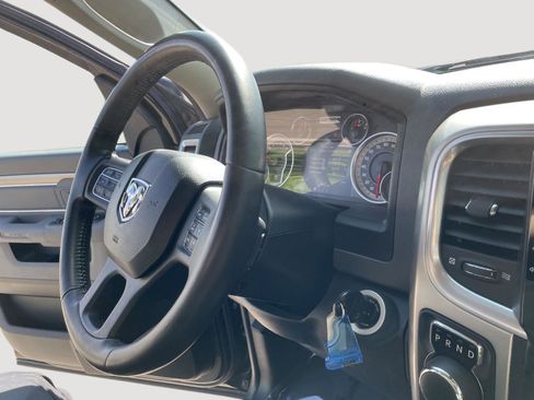 Used 2018 RAM 1500 Big Horn AWD/4WD image 25