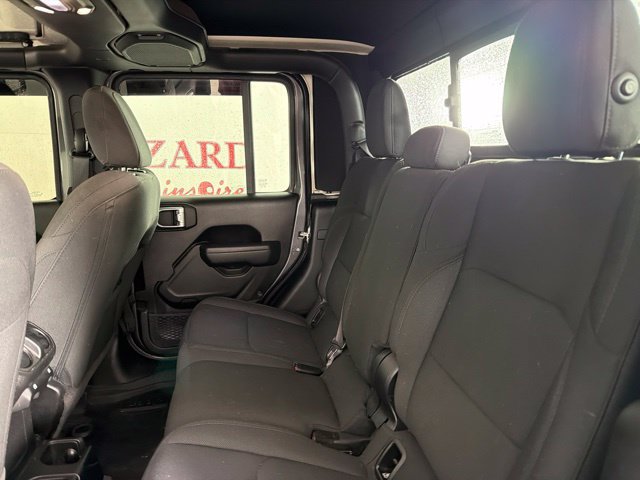 Used 2023 Jeep Gladiator Sport AWD/4WD image 27