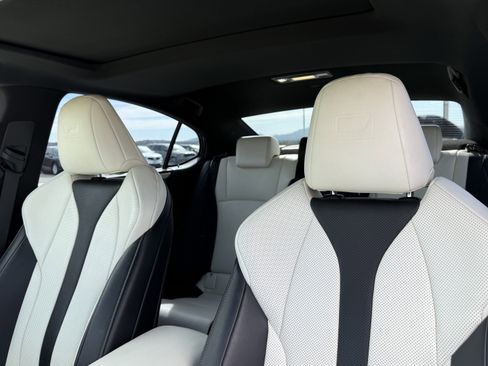 Certified 2023 Lexus ES 350 F Sport w/ Accessory Package (Z2) image 19