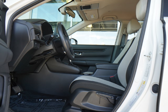 Used 2024 Honda CR-V LX image 24