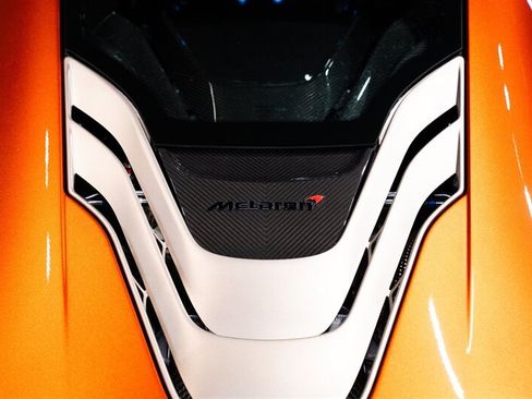 Used 2014 McLaren P1 RWD image 18