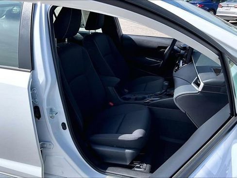 Used 2025 Toyota Corolla LE FWD image 26