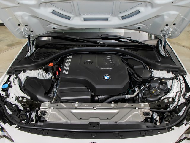 Used 2026 BMW 230i xDrive Coupe AWD/4WD image 5