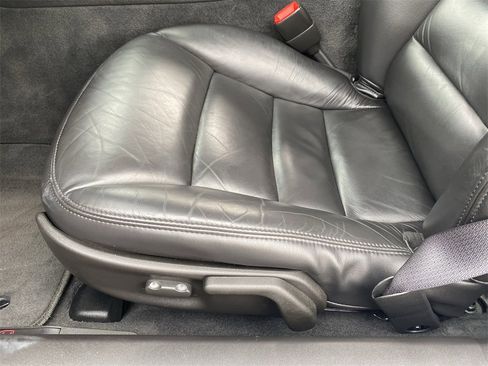 Used 2010 Chevrolet Corvette Coupe image 15