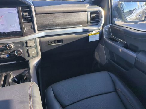 New 2025 Ford F150 Lariat w/ Equipment Group 501A Mid image 17