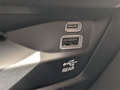 New 2026 Chrysler Pacifica Pinnacle w/ Trailer Tow Group image 23