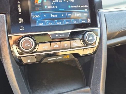 Used 2018 Honda Civic EX image 20