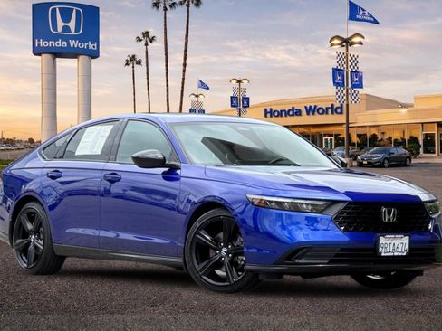 Certified 2025 Honda Accord Sport image 2