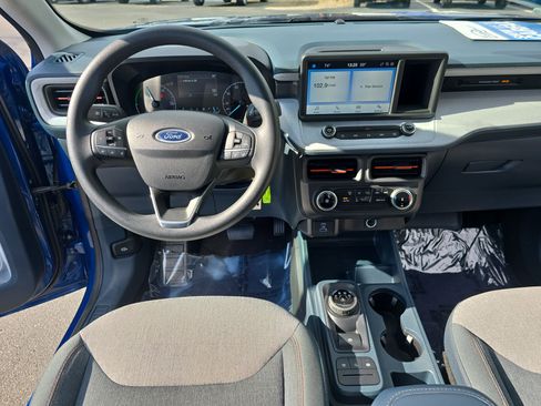 Used 2024 Ford Maverick XLT image 19