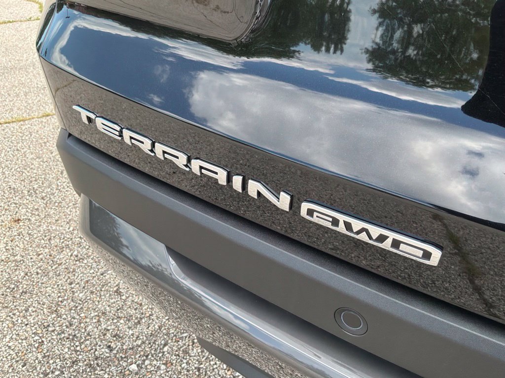 New 2027 GMC Terrain Elevation AWD/4WD image 17
