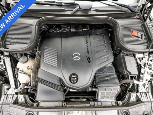 Used 2023 Mercedes-Benz GLS 450 4MATIC image 44