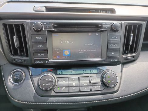 Used 2018 Toyota RAV4 XLE FWD image 13