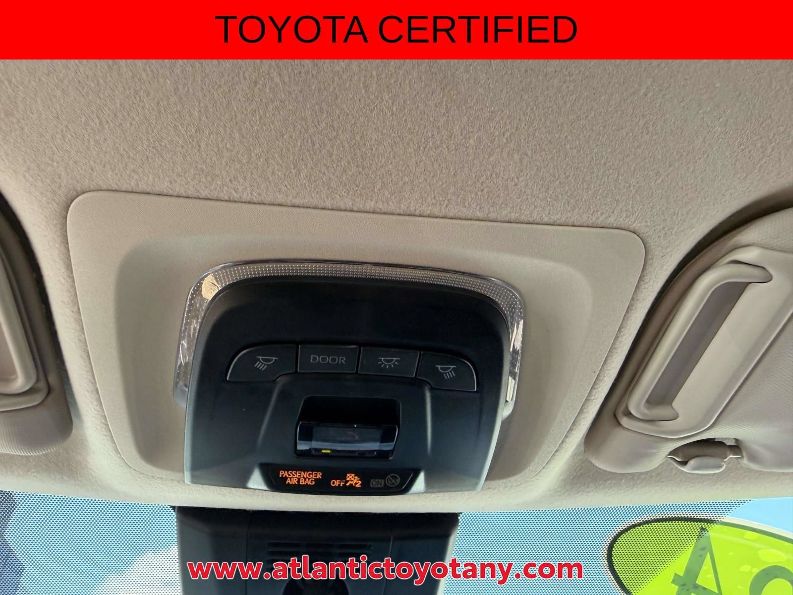 Certified 2024 Toyota Corolla LE FWD image 31